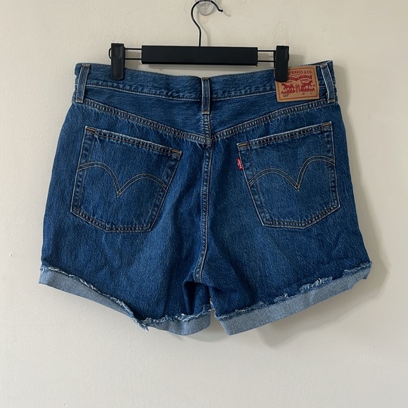 Levi’s Original Fit High-Rise 501 Dark Wash Denim Shorts Size 32 - Picture 6 of 11